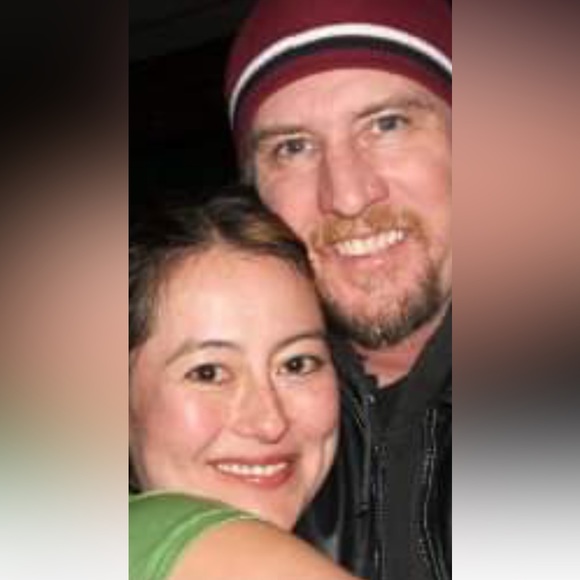 Meet your Posher, Laura - Picture 1 of 9